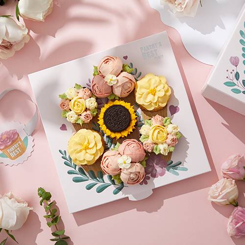 Adore Cupcake Bouquet